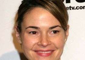 Leisha Hailey